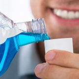 Mundskyllemiddel – et frisk supplement til den daglige tandbørstning
